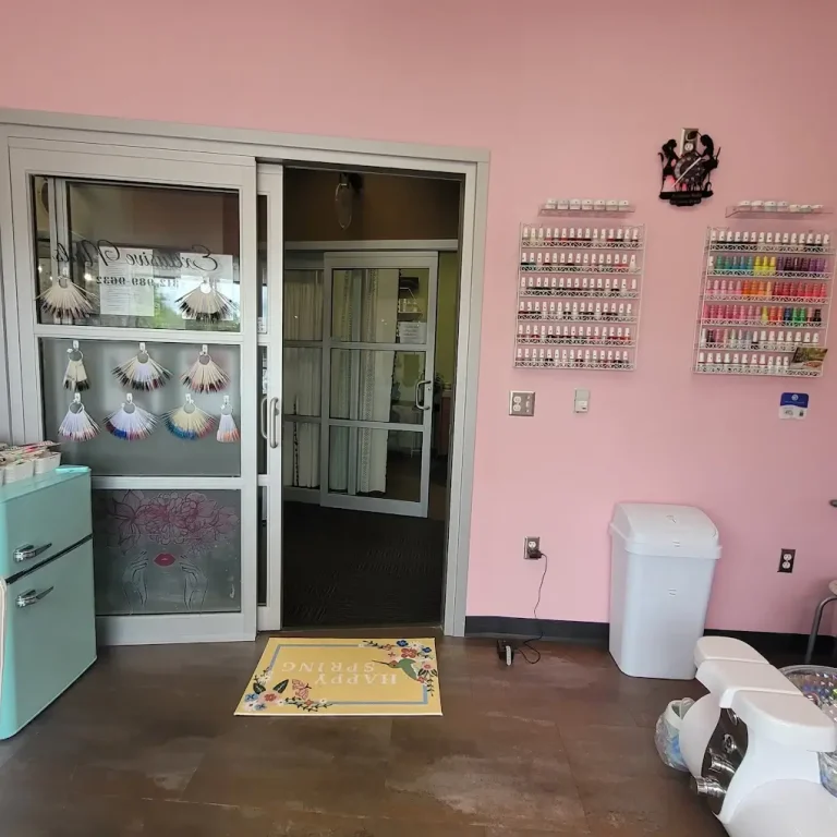 interior mst nails appleton wi 768x768
